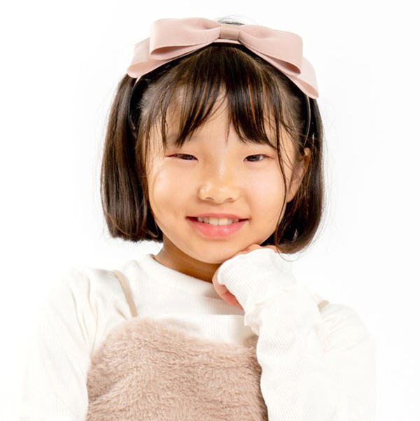 Sara  小学生 女